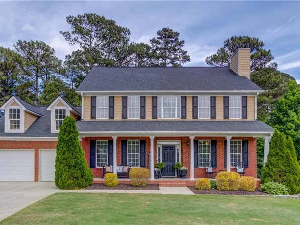 801 Towering Pine Trl, Lawrenceville, GA 30045