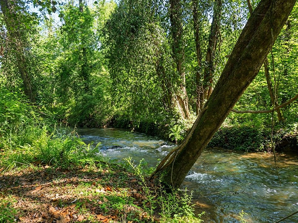 1st image of 1282 Riverbank Rdg