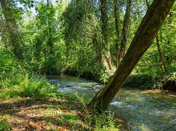 1282 Riverbank Rdg, Chattanooga, TN 37415