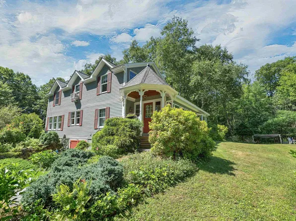 27 Swallow Road, Belmont, NH 03220