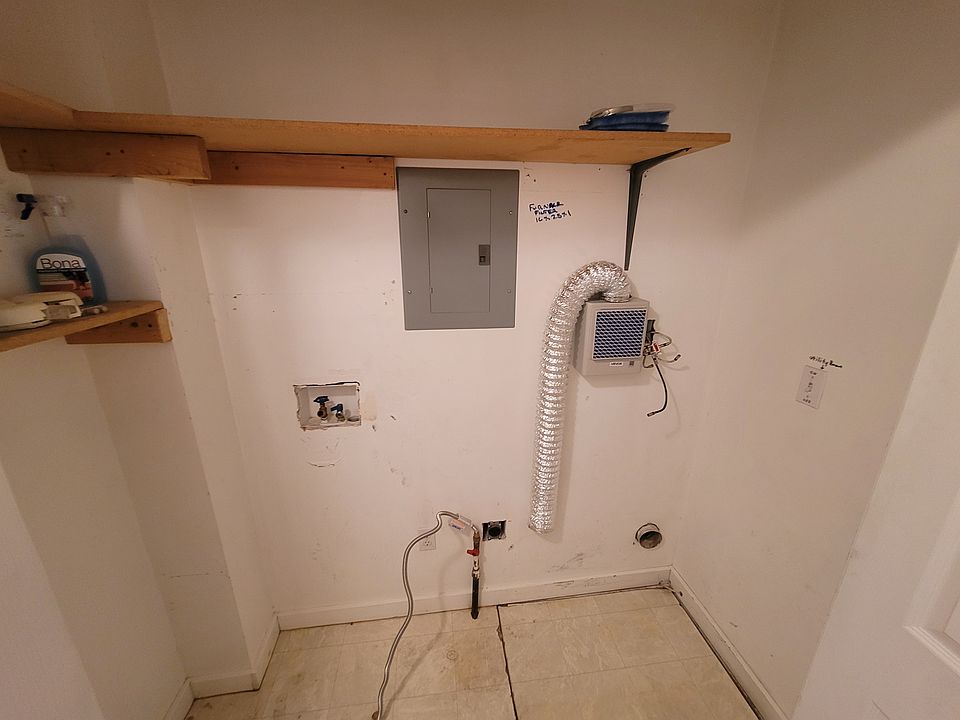 1st image of 8702 S 90 E