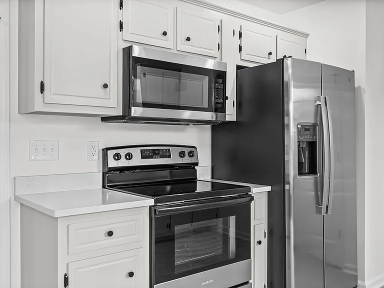 270 Harold Dr — Photo 14