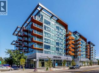 110 18a St N #W-525, Calgary, AB T2N 2G9