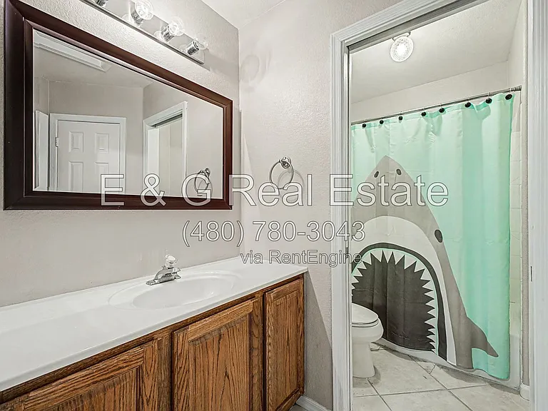 19424 N 33rd Pl — Photo 34