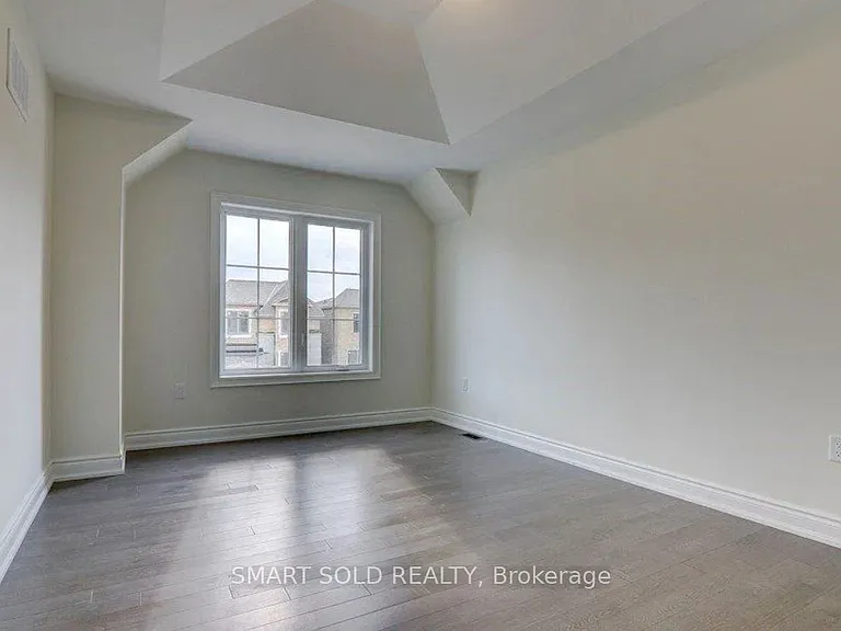 81 William Durie Way — Photo 8