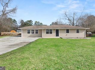 57 Pierce Rd, Hiram, GA 30141