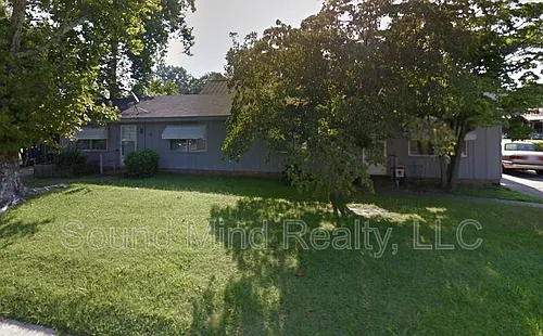 203 S Alston St Photo 1