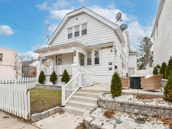 2523 West Maple STREET #2525, Milwaukee, WI 53204