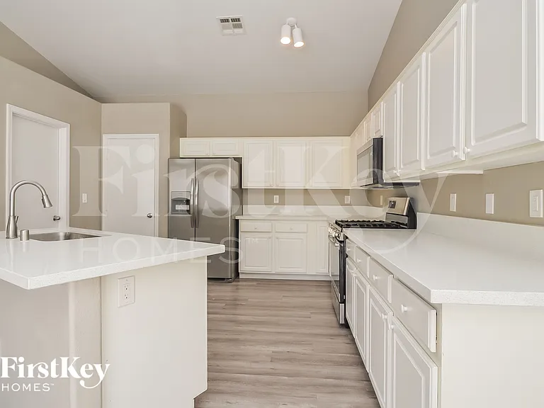 3741 White Angel Dr — Photo 5