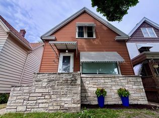 2630 S Delaware AVENUE, Milwaukee, WI 53207