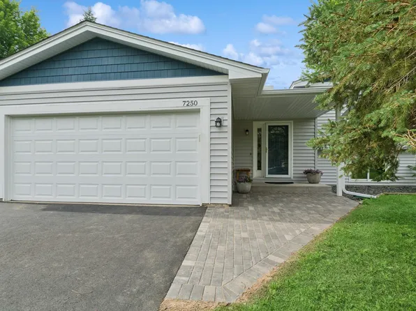 7250 Sierra Ct, Chanhassen, MN 55317