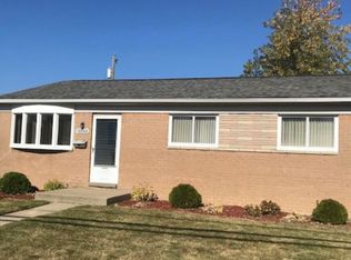 16043 Common Rd, Roseville, MI 48066