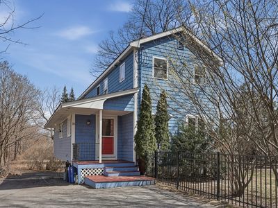 18 Bergin Ln, Worcester, MA, 01602