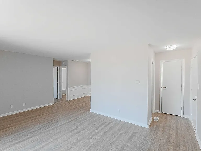 The Jefferson Apartments — Photo 45