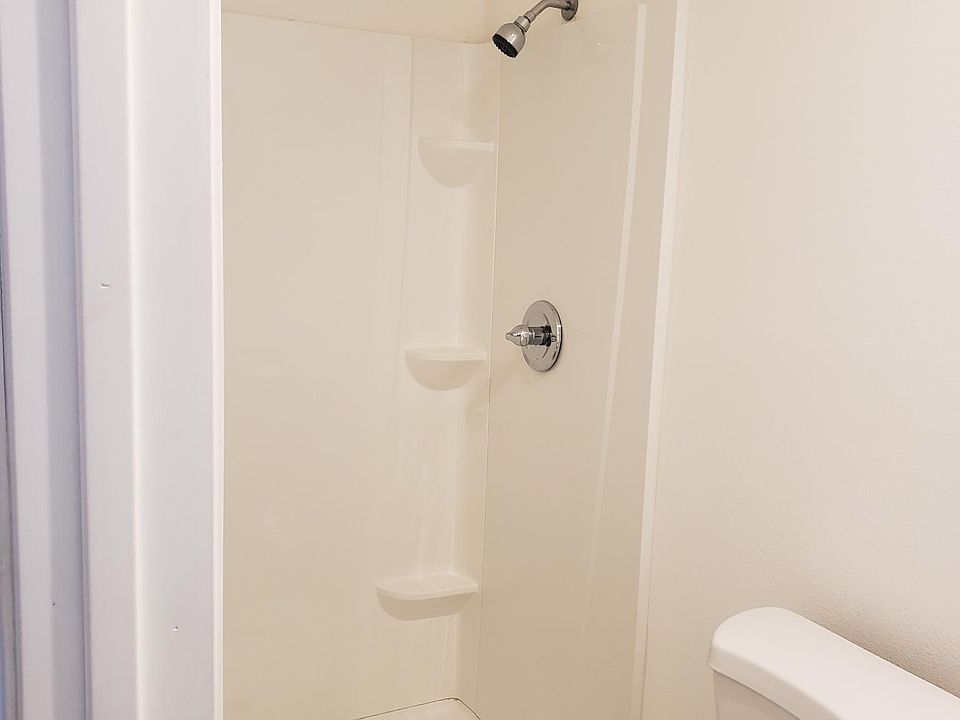 1st image of 83126 Circle Dr #A