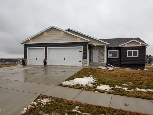 3910 Steel St, Bismarck, ND 58503