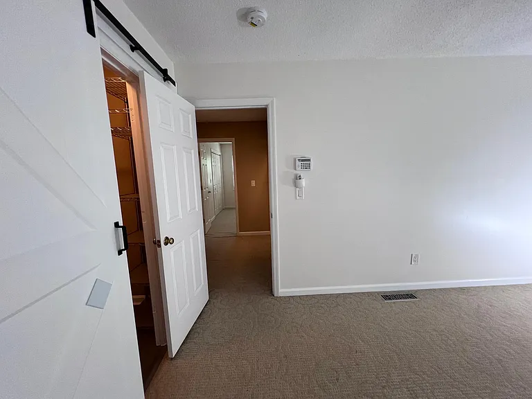 4379 Ivy Glen Way SE — Photo 24