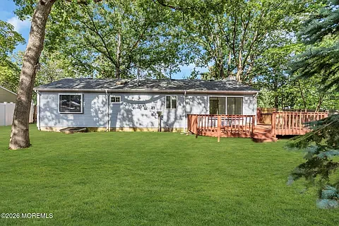 3 bed, 1248 sqft, $3,200 — Photo 2