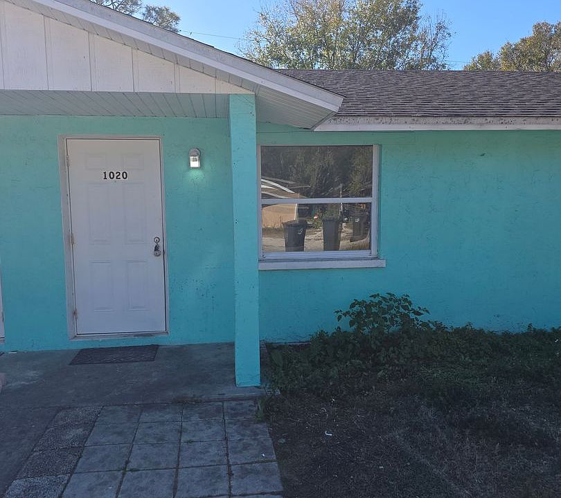 1st image of 1020 61st Avenue Ter E