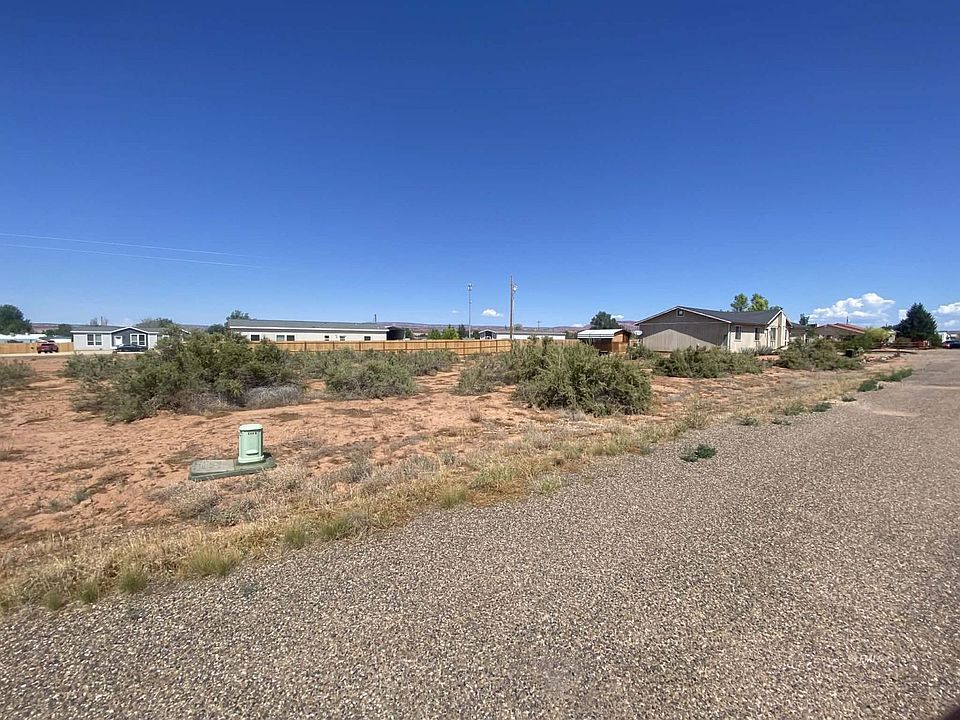 2nd image of Aspen St