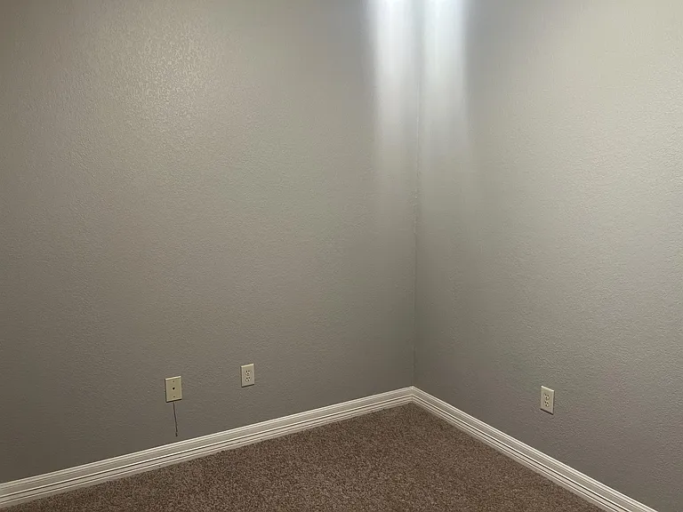 1661 E FM 93 — Photo 23