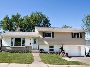 114 9th Ave S, Onalaska, WI 54650