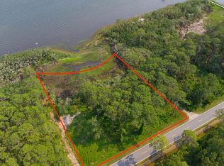 2724 Highway 98 E, Lanark Village, FL 32323