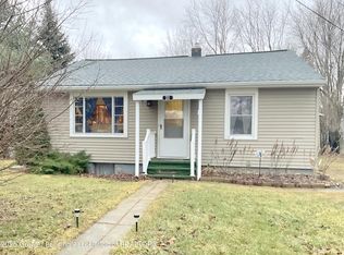 201 W 3rd St, Charlotte, MI 48813