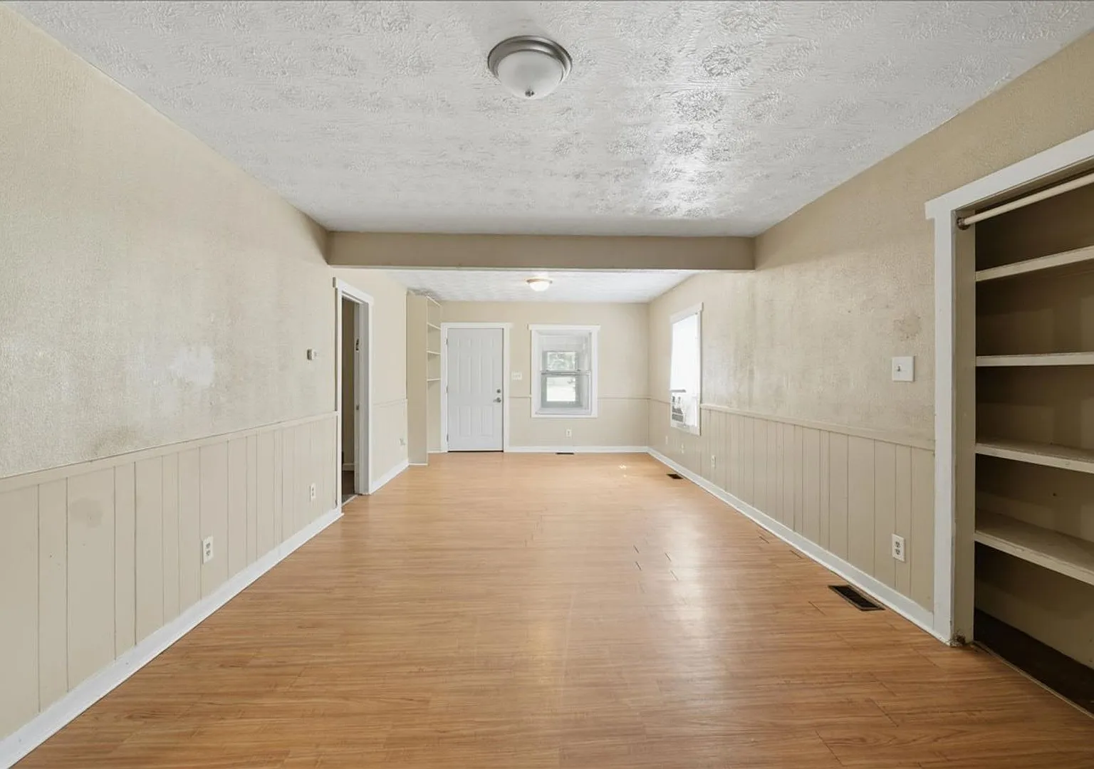 3607 E Michigan St - $1,160.00/mo. — Photo 4