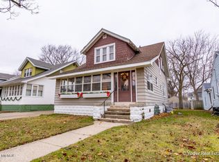 79 W 19th St, Holland, MI 49423