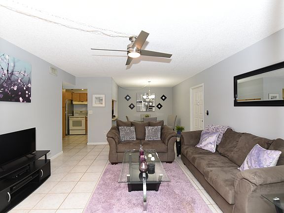Open floor plan.