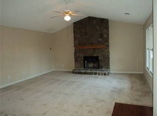 2880 Williams Farm Dr, Dacula, GA 30019