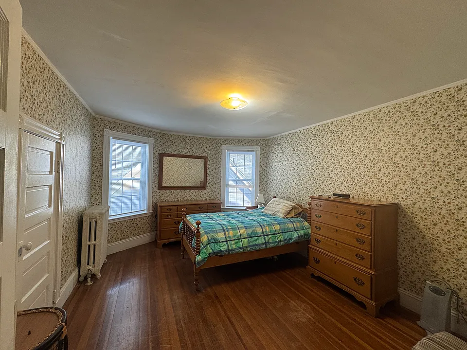 98 Westbourne Ter #2