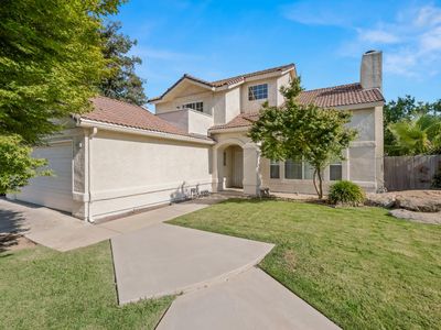 1523 E Pryor Dr, Fresno, CA, 93720