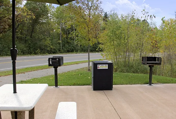 Lakeville Woods — Photo 33