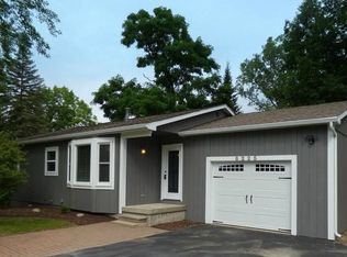 6225 Hiawatha Rd, Whitmore Lake, MI 48189