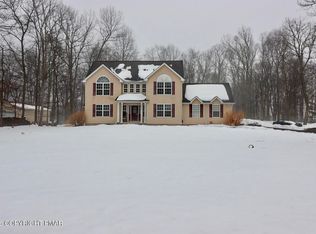 2015 Gorden Ridge Dr, East Stroudsburg, PA 18302