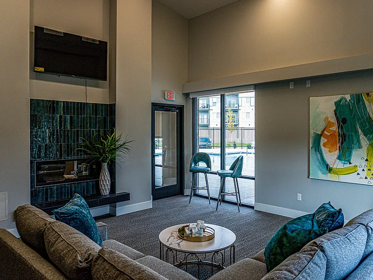 ivi Apartments — Photo 24