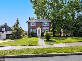 571 Rutherford Dr, Springfield, PA 19064