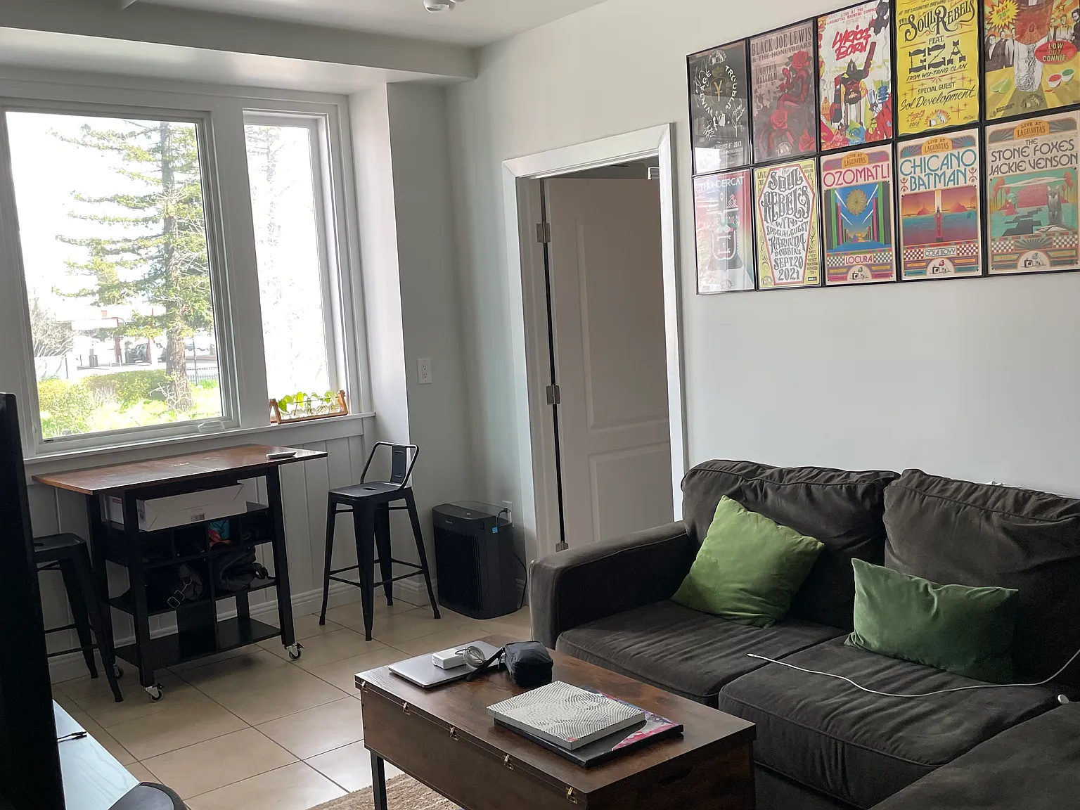 1 bed, 573 sqft, $1,950 — Photo 2