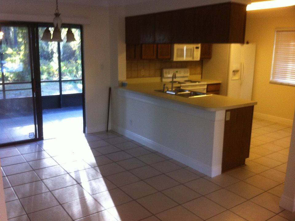 1st image of 1500 Prairie Lake Blvd