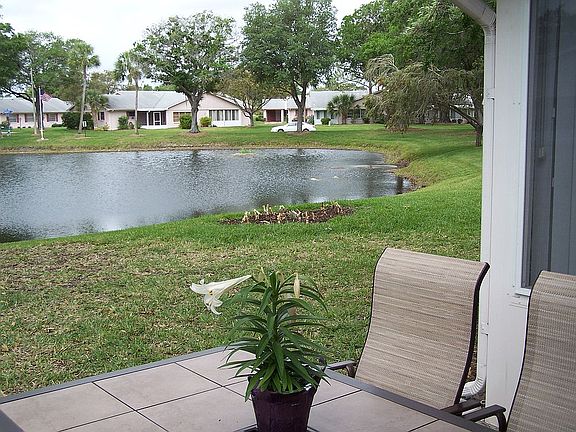 2nd image of 2215 Greenwich Dr
