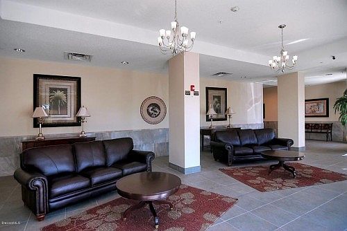 3rd image of 140 Warsteiner Way