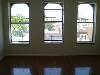 Rented by Maximus Realty Group