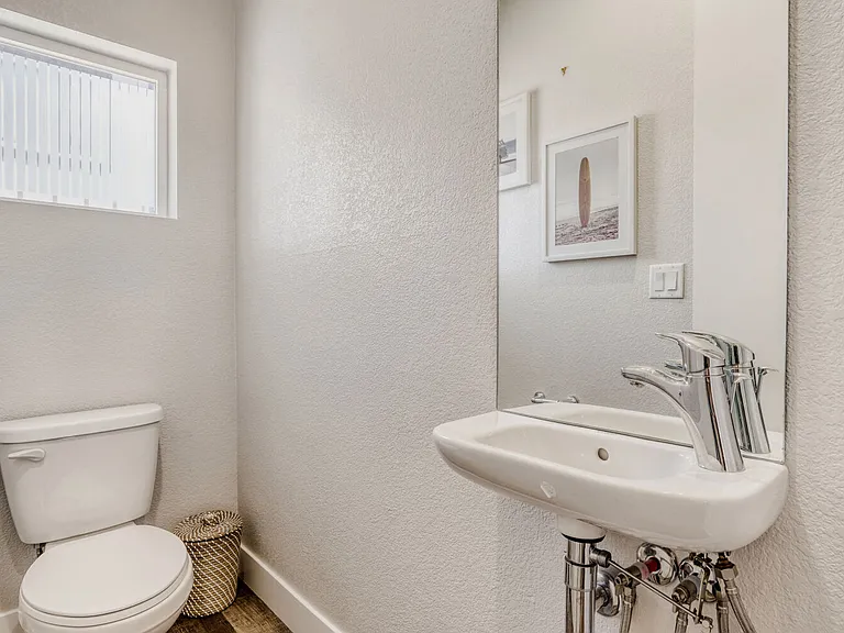 5594 W 10th Pl — Photo 11