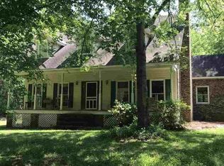 1806 W Stewart Rd, Scottsboro, AL 35768