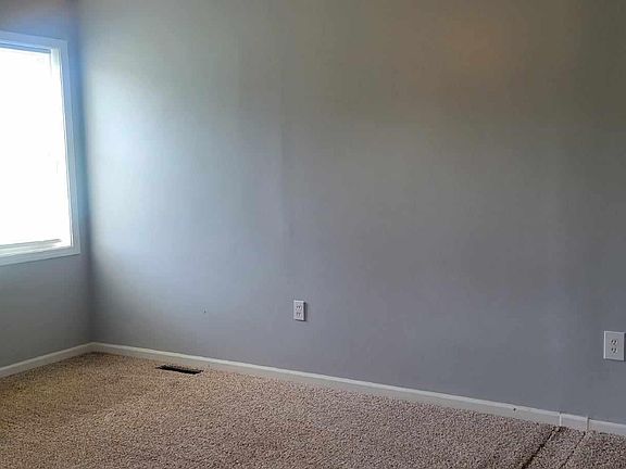 5th image of 5933 Audrain Rd E #109