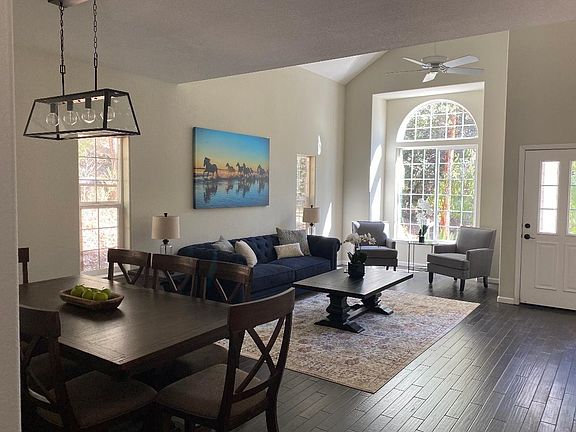 3rd image of 297 Theodor Ln