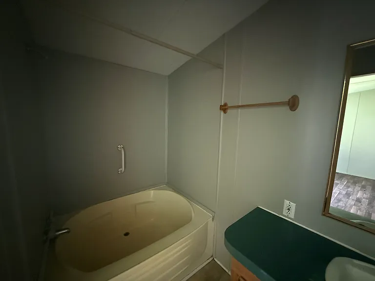 220 Thor Ln — Photo 7