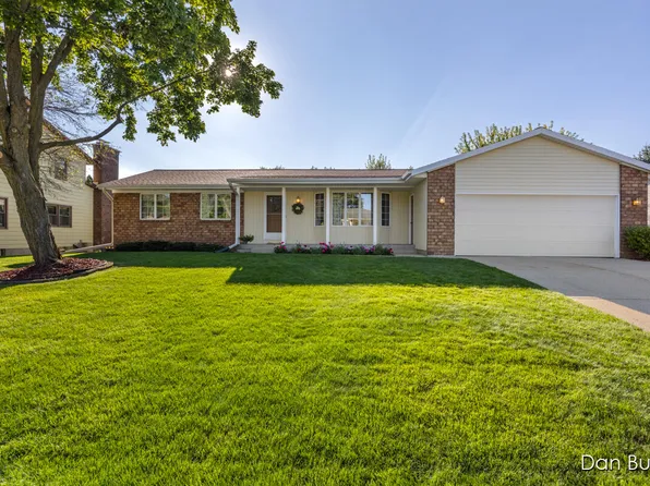 3745 Piute Dr SW, Grandville, MI 49418